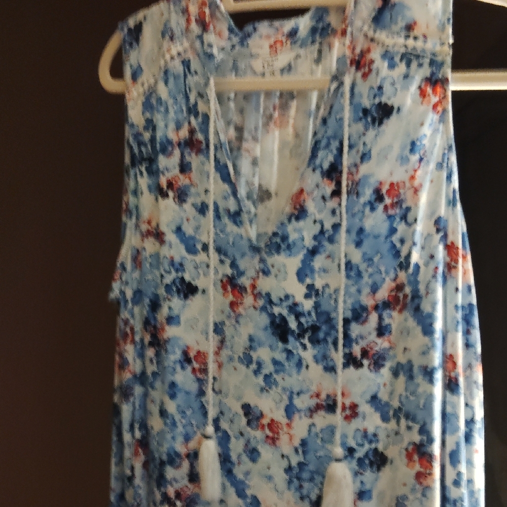 Crown & Ivy Blue and Red Floral Blouse
